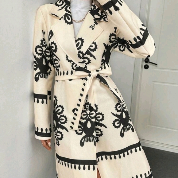 Women's Retro Floral Pattern Medium-Long Knitted Jacket - Picture 6 of 7